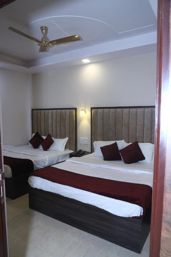 Hotel The Divine Oak à Katra  Extérieur photo